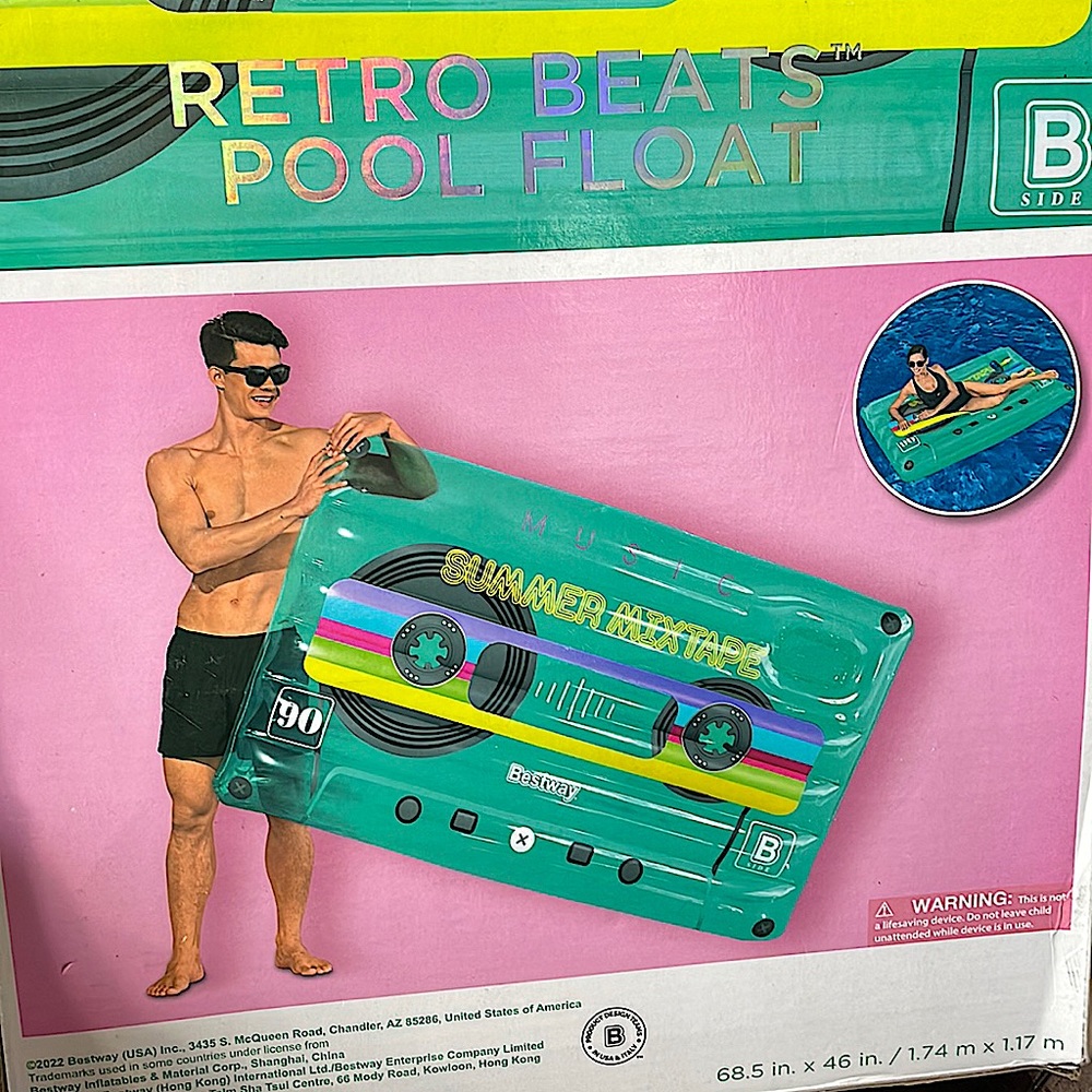 Retro Pool Float